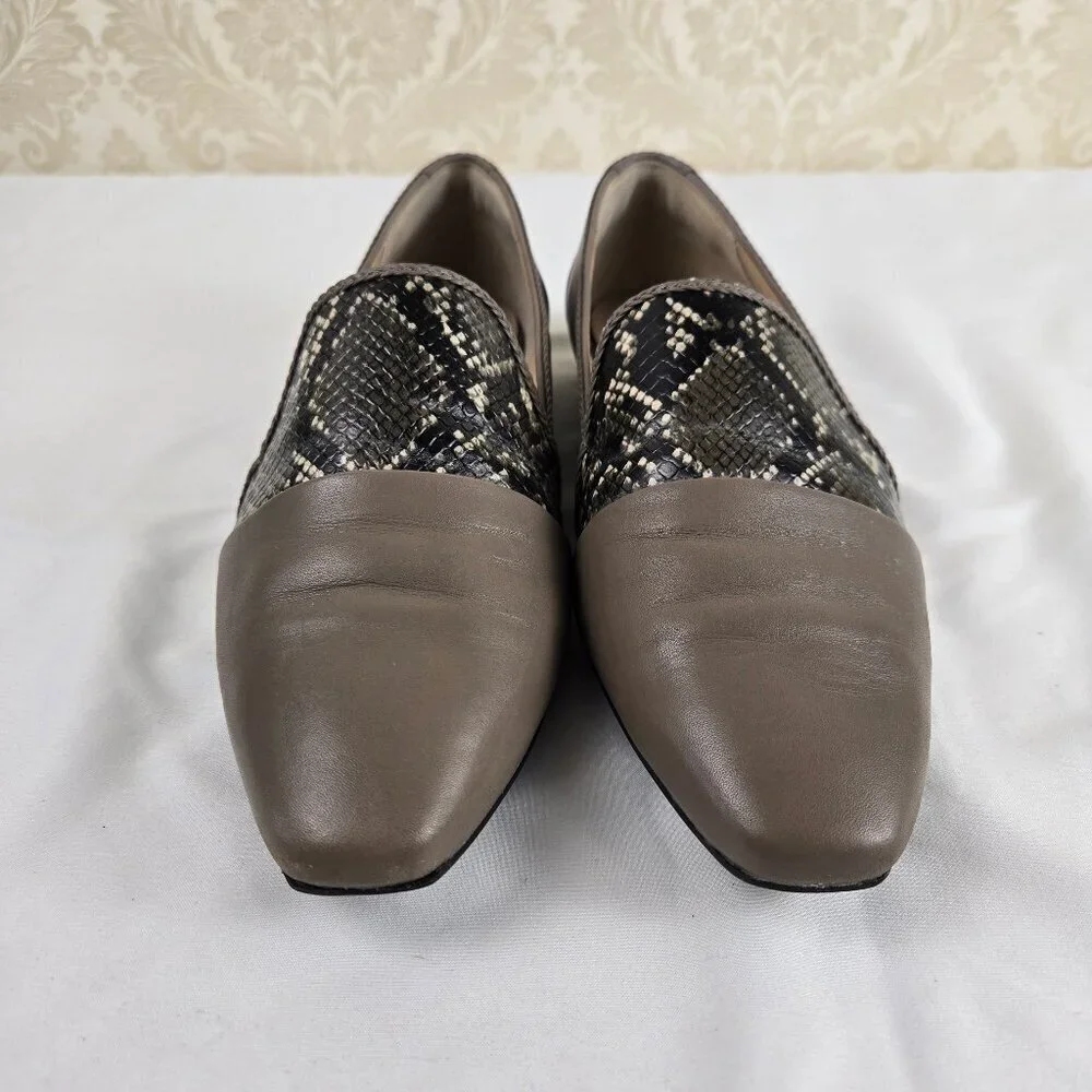 Rockport Women's Size 10 Dover Grey Aniumal Print Slip On Leather Loafer